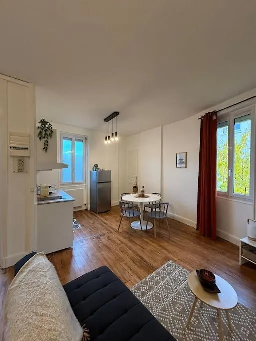 Le Sevigne 3 - Proche Gare Apartment Valence  0*, Valence (Drome)